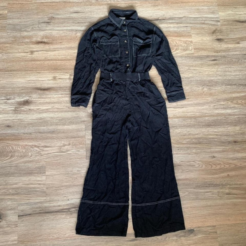 Super Soft Polly utility-style belted button up jumpsuit wide leg black - size s